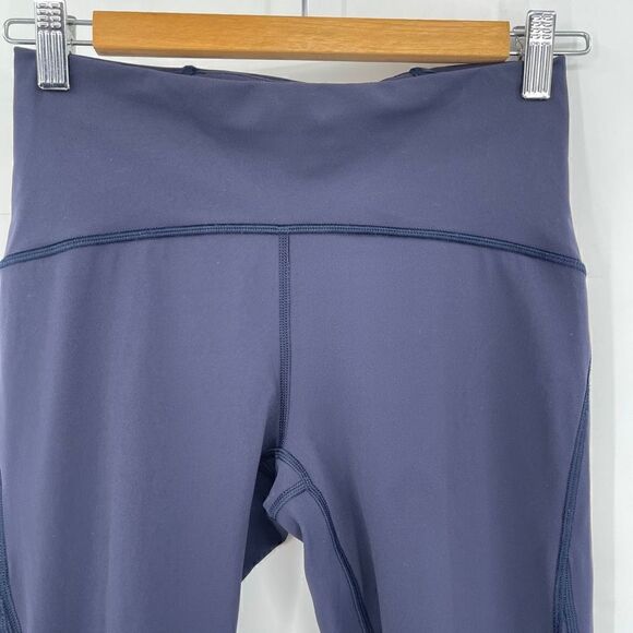 Lululemon Train Times Crop Navy Sz 6 - Picture 2 of 6